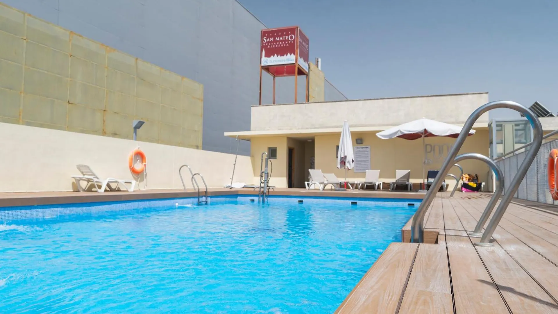 Apartamento En Lux Bormujos