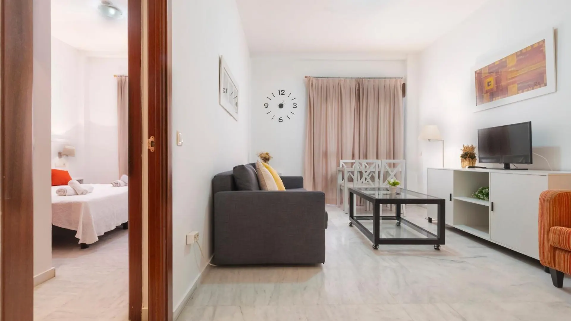 Apartamento En Lux Bormujos 0*,  Spain