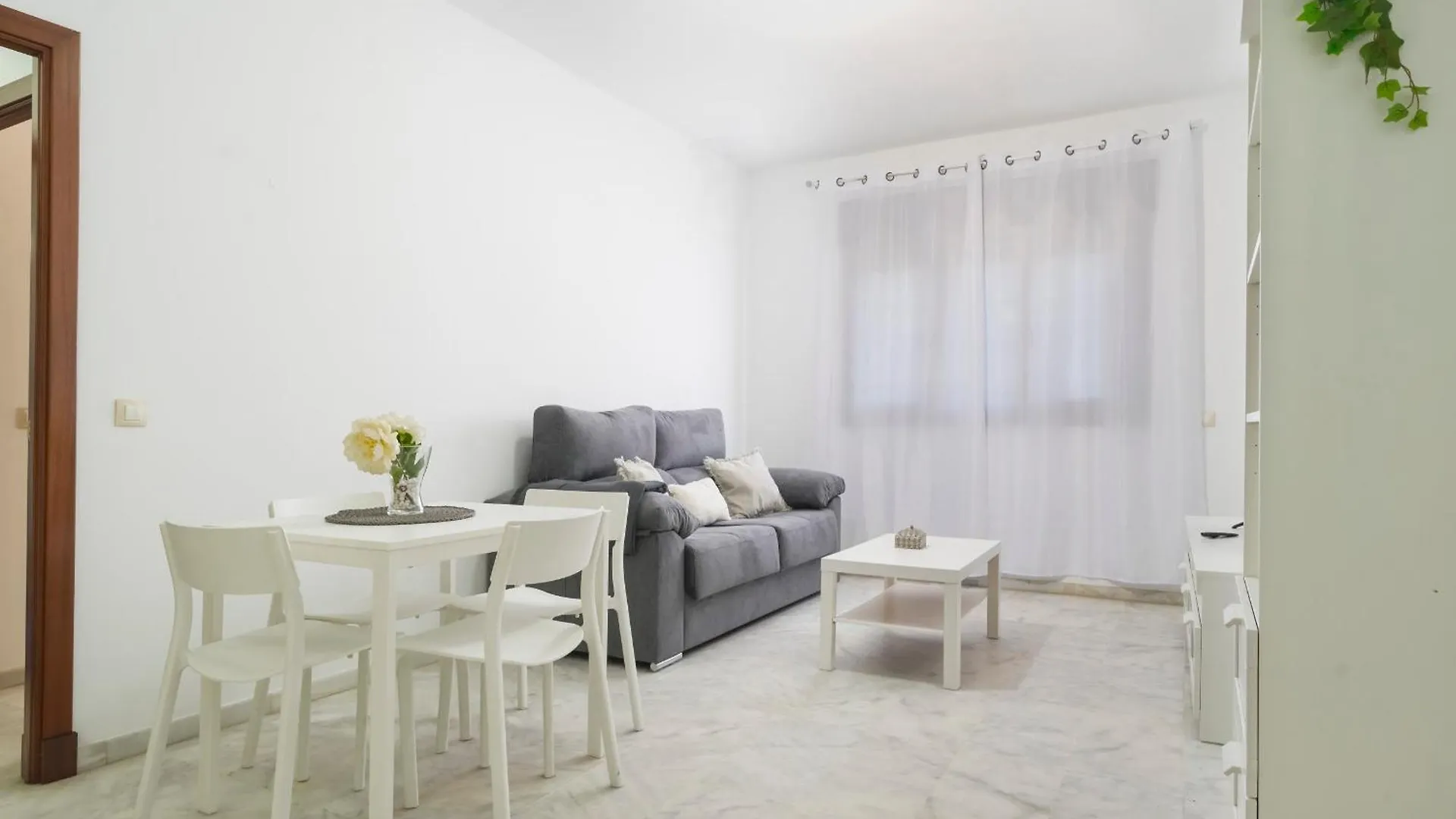 Apartamento En Lux Bormujos 0*,  Espanha