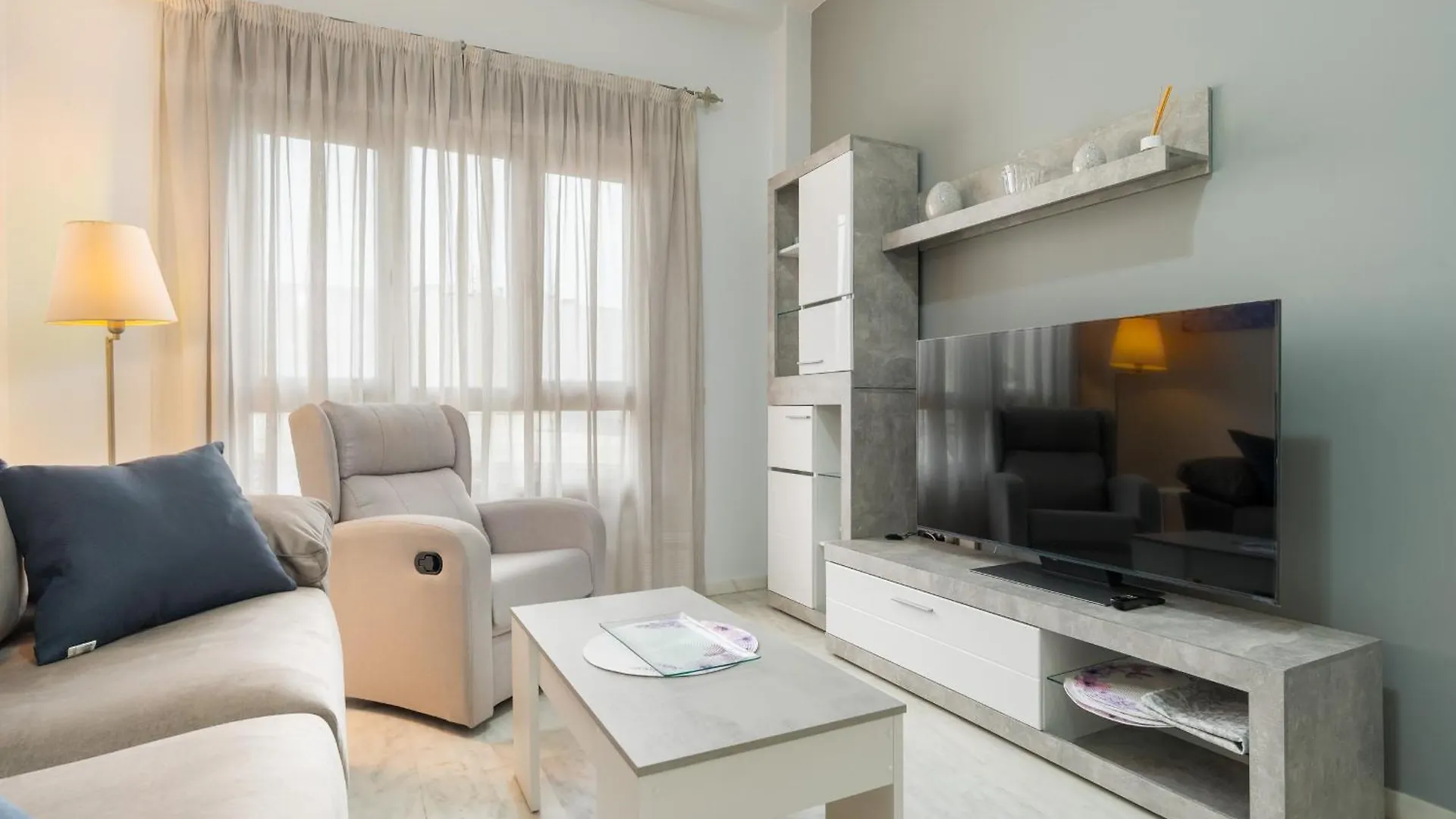 Apartamento En Lux Bormujos