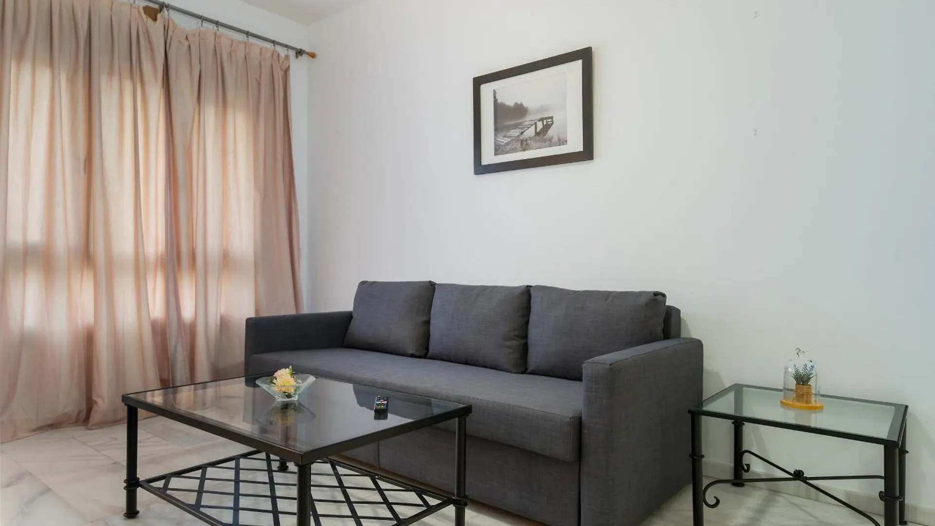 Apartamento En Lux Bormujos