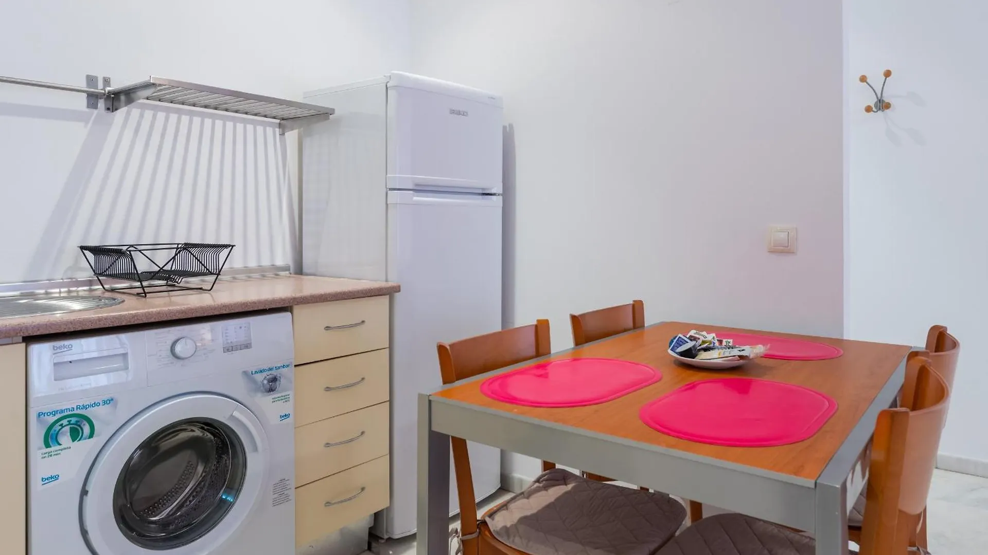 Apartamento En Lux Bormujos 0*,  Espanha